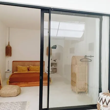 Renovated 2Bd Oasis With Pool - Casaera In Seminyak Main Hub Villa Exterior photo