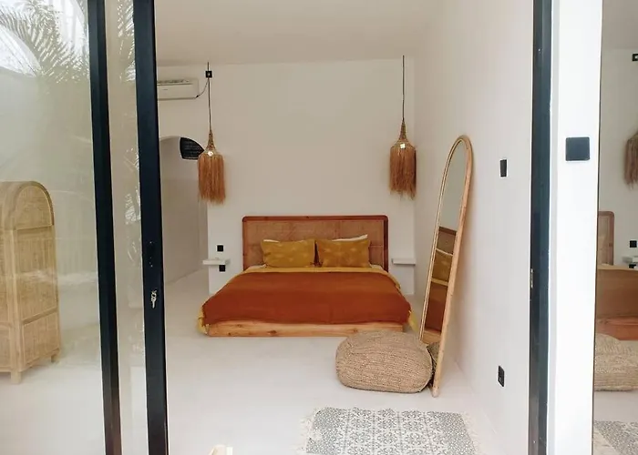Renovated 2Bd Oasis With Pool - Casaera In Seminyak Main Hub